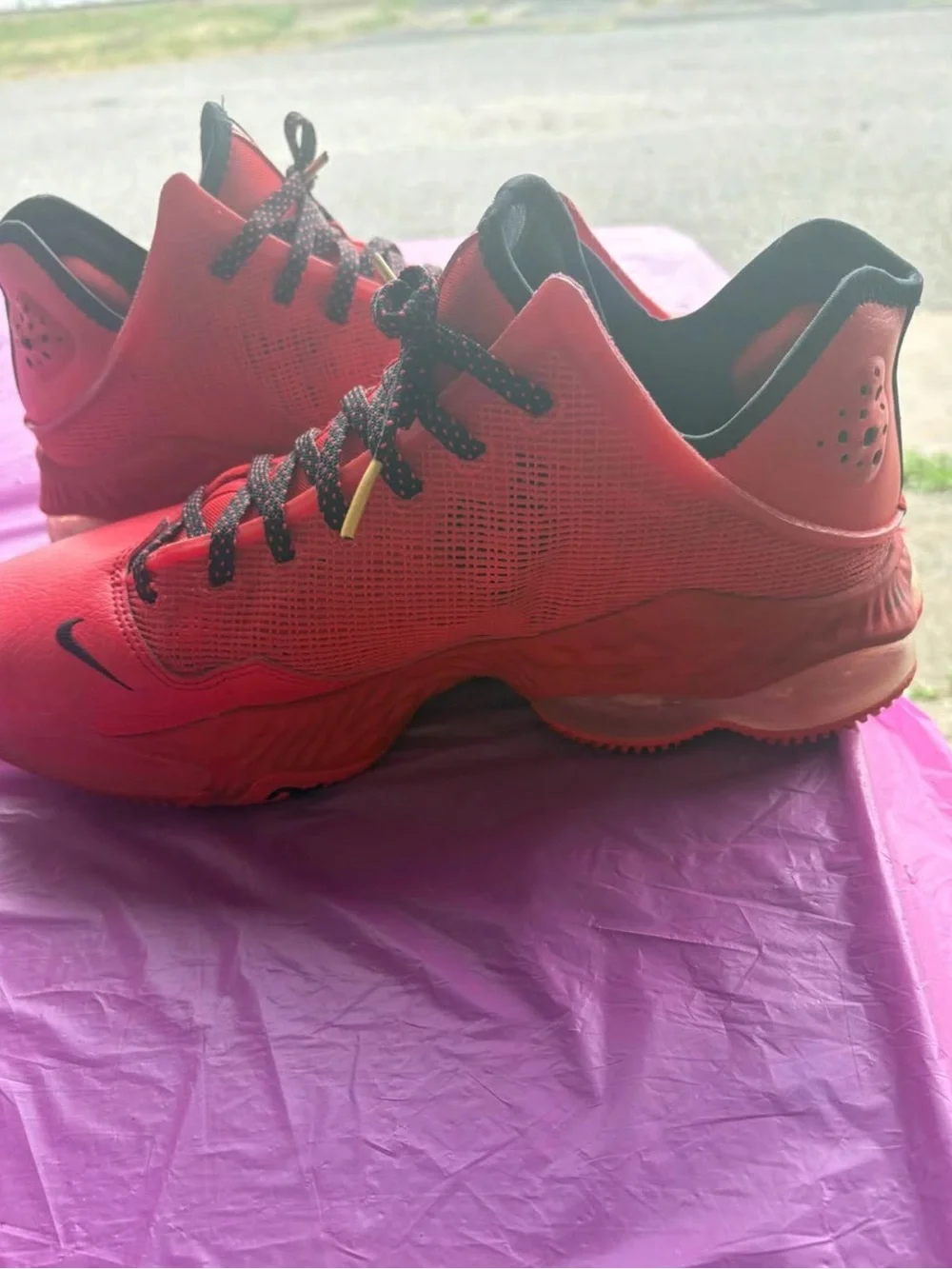 Nike lebron 19
